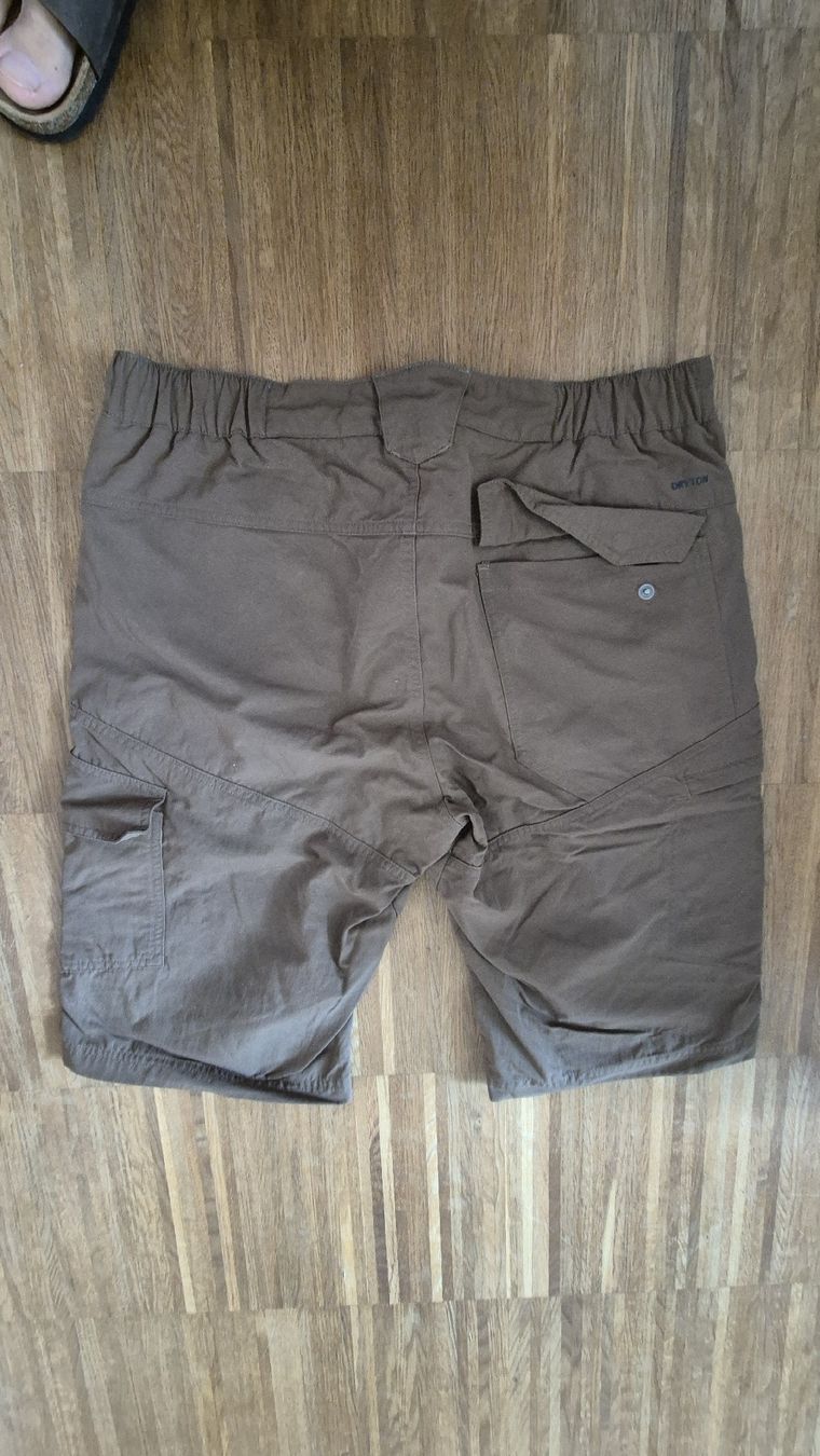 Salewa Pantaloni: Salewa Shorts – Usato da Regensdorf venduto da fjuzl 1