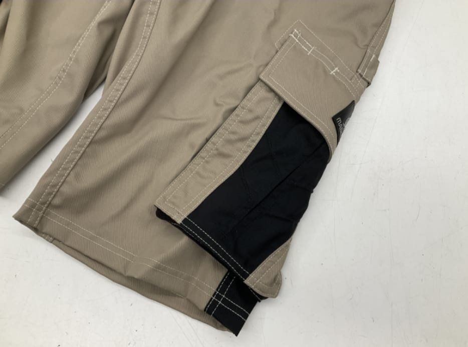 Pantaloni: Mascot Arbeitsshorts Gr. 43 – Nuovo e nell'imballaggio originale da Buchs SG venduto da sem_vd5r 2