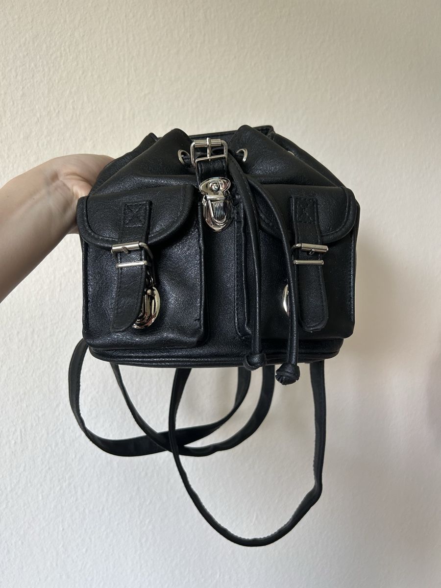 Zaini: kleiner Lederrucksack – Usato da Luzern venduto da Naed3 3