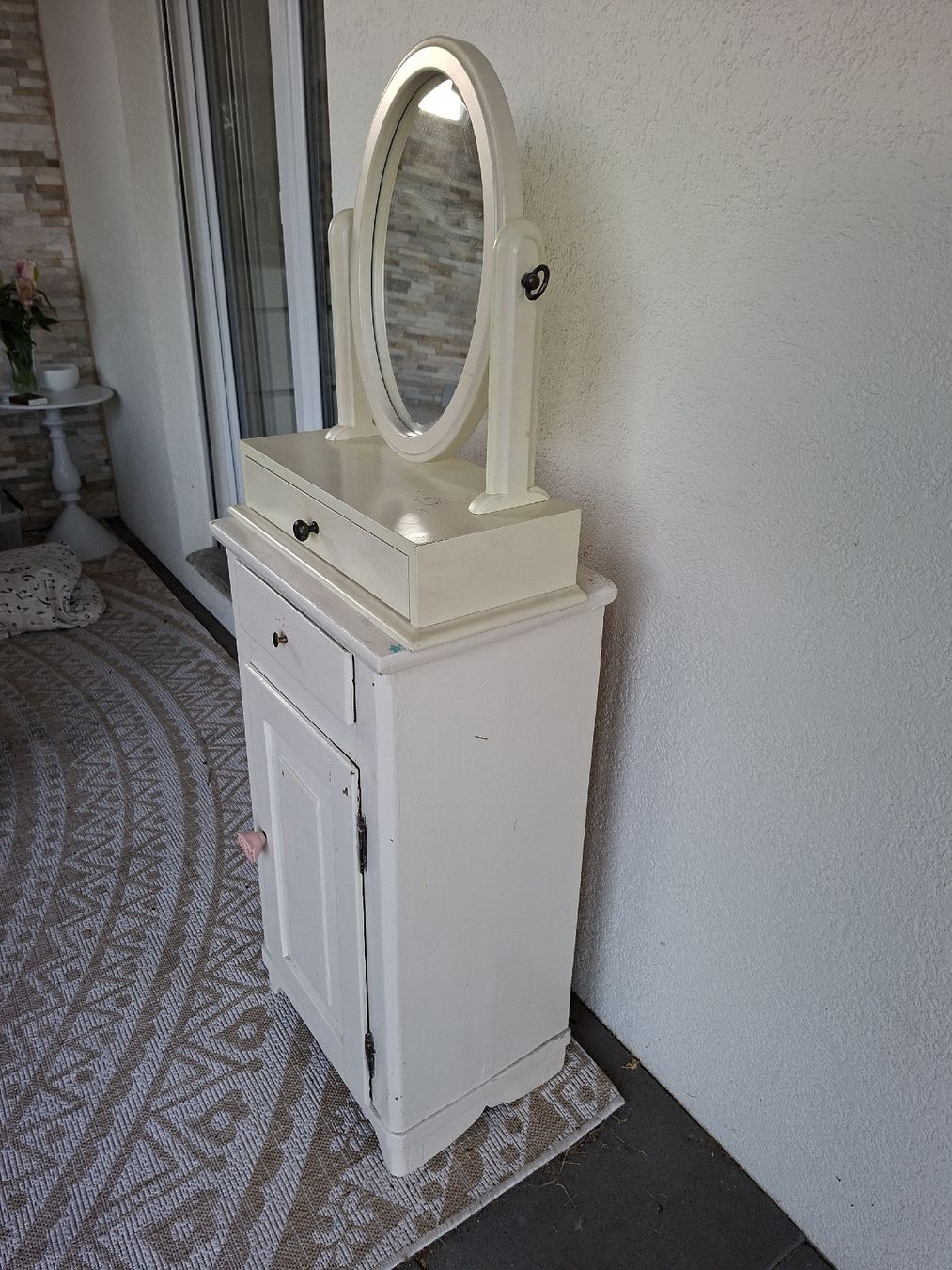 Commodes: Shabby Chic Möbel mit Spiegel – D'occasion à Grenchen par nero376 1
