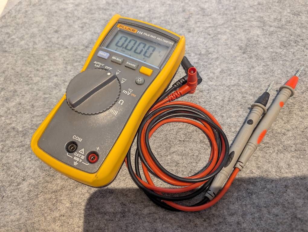 Fluke Messen: Fluke 114 Digital-Multimeter – Gebraucht aus Mönthal von lost_adventures
