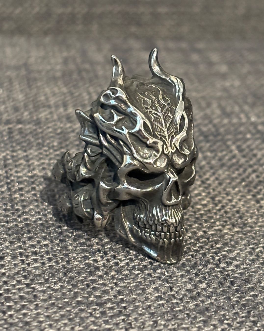 Anelli: Stahl Ring Skull Totenschädel US Grösse 10 – Nuovo (secondo la descrizione) da Egg b. Zürich venduto da superman1975 1