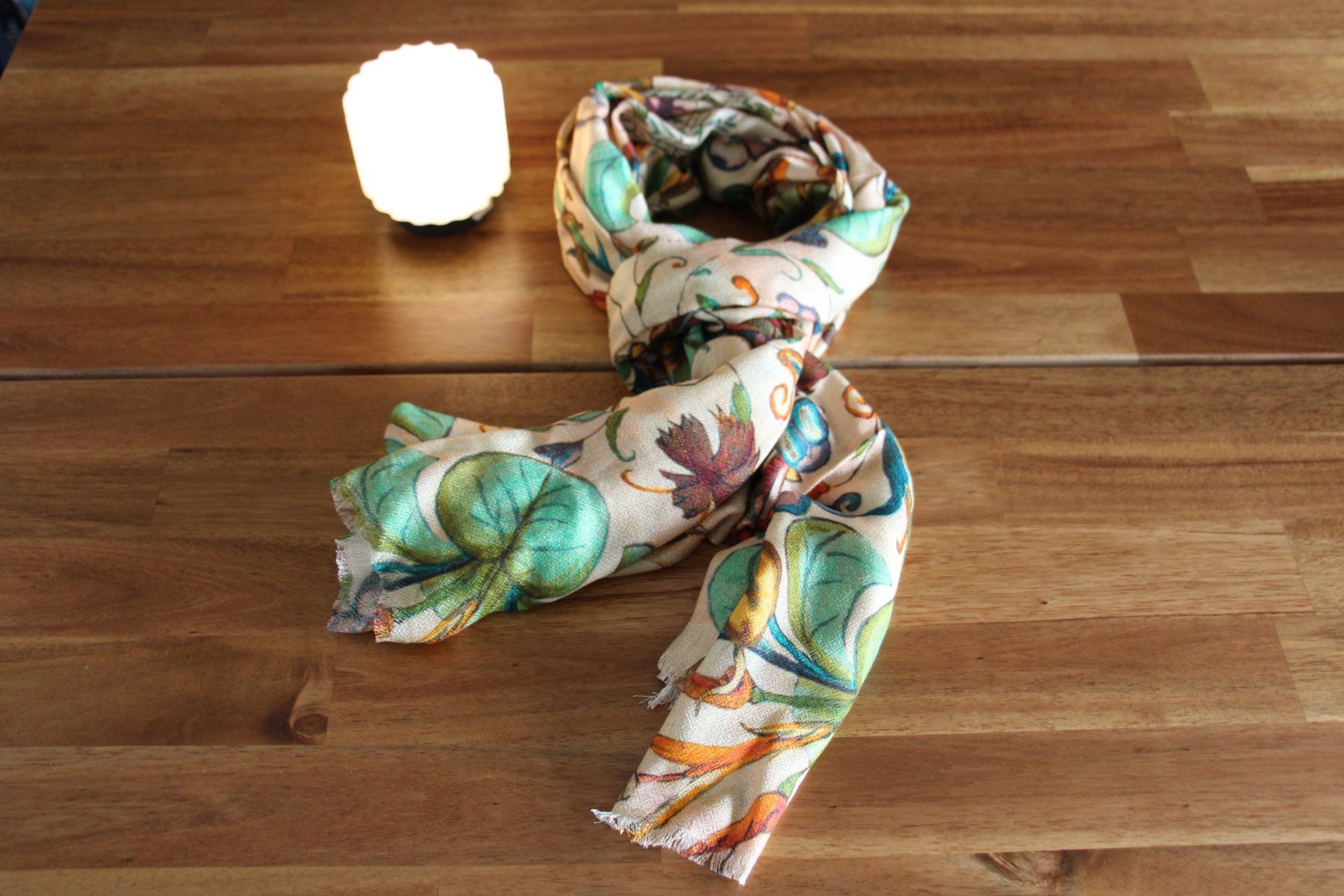 Foulards, Tücher & Schals: **NEU** Schal aus Modal – Neu und originalverpackt aus Luzern von jul_bn7b 1