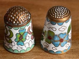 Fingerhut 2 Stück China Cloisonne Messing