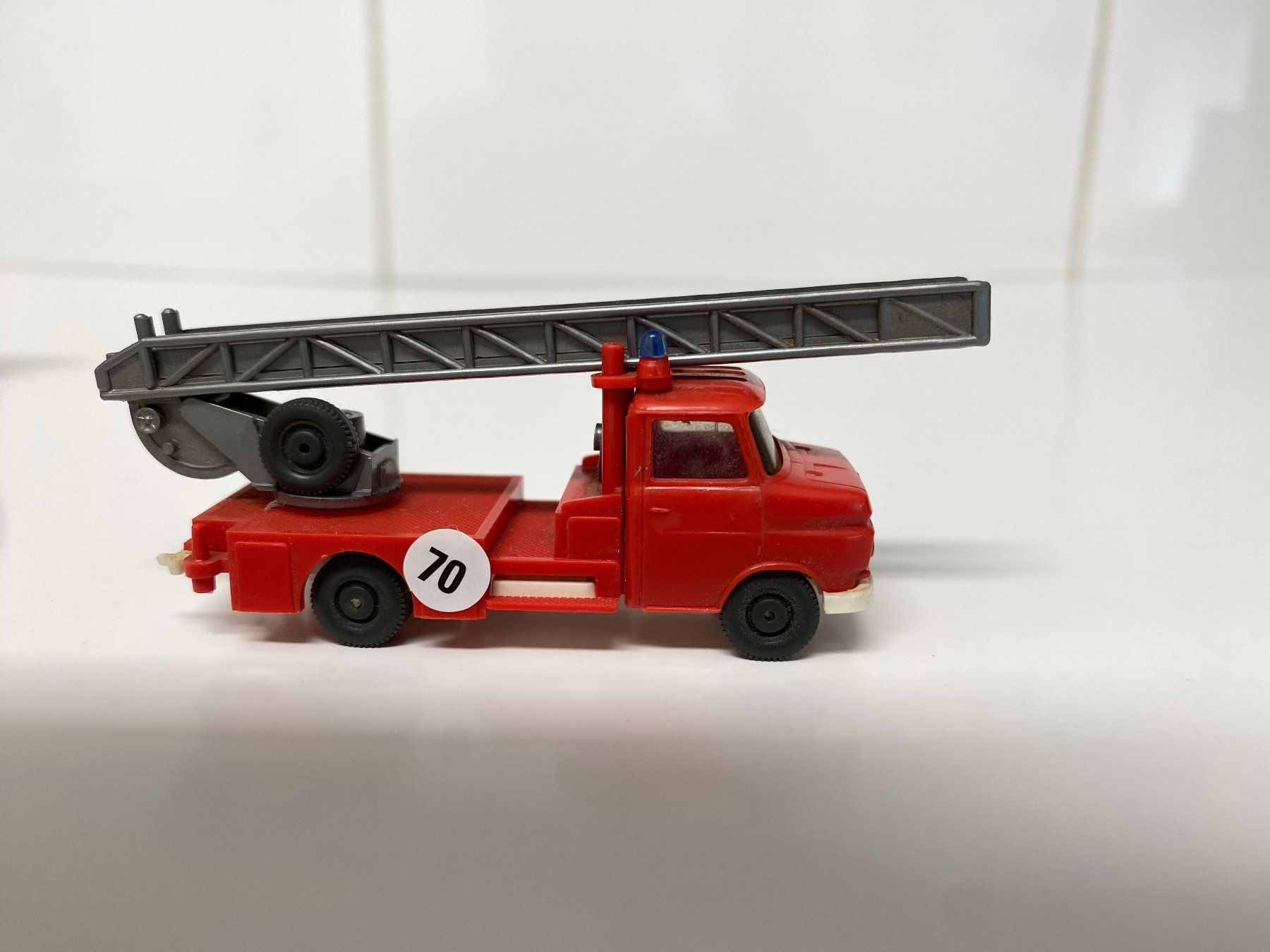 Wiking Modellautos: Wiking Feuerwehr Opel 70 – Gebraucht aus Stäfa von elcondor245 4
