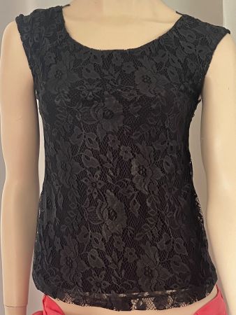 Damen Spitzen Top schwarz Grösse S neuwertig