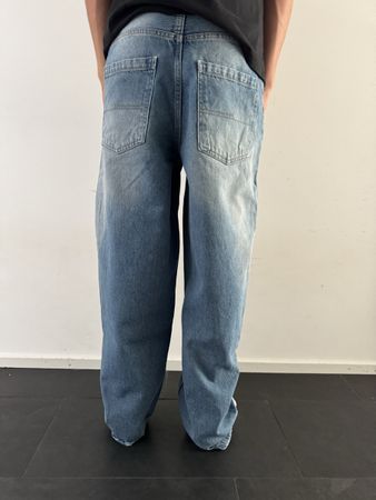 Jeans Bershka blau weit geschnitten Grösse 36 gebraucht