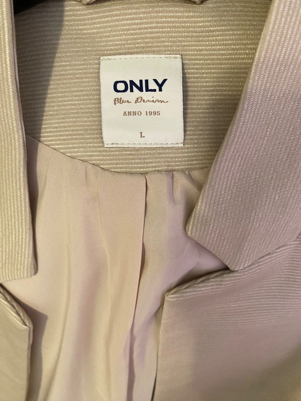Only Giacche: Übergangs Jacke ONLY gr.L – Usato da Pfungen venduto da Sheki56 4