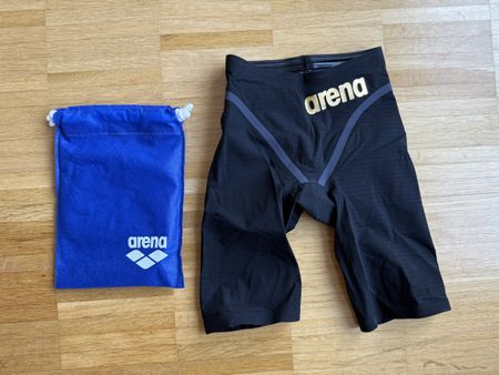 Arena Carbon Core FX Wettkampfschwimmhose - Grösse 0