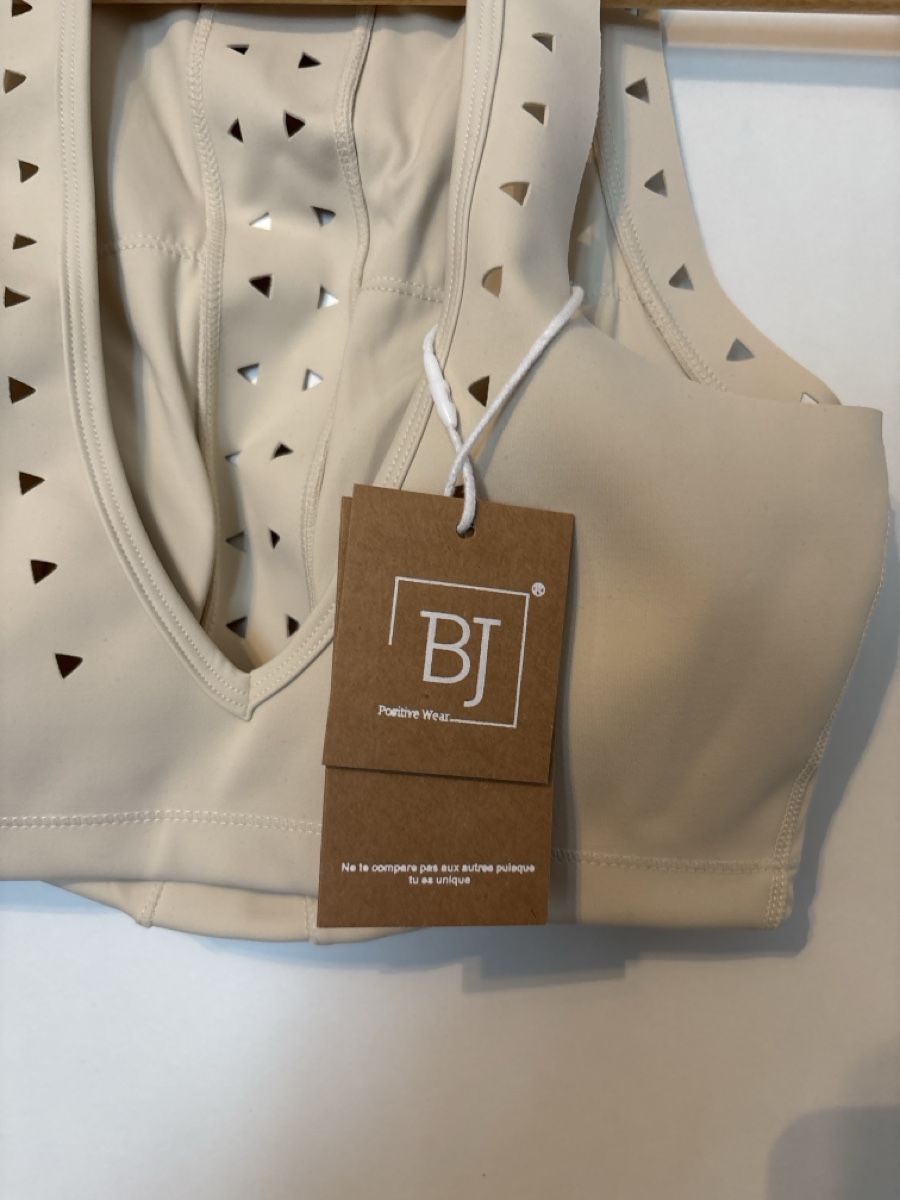Top: Crop top beige – Nuovo e nell'imballaggio originale da Courchapoix venduto da Aal41 2