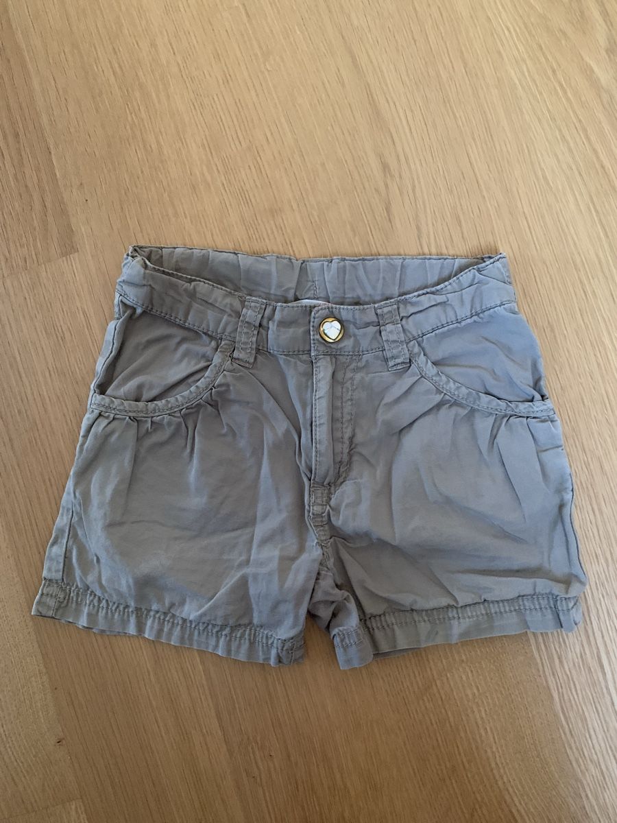H&M Hosen: Shorts Gr. 104 H&M  – Gebraucht aus Dinhard von PS83