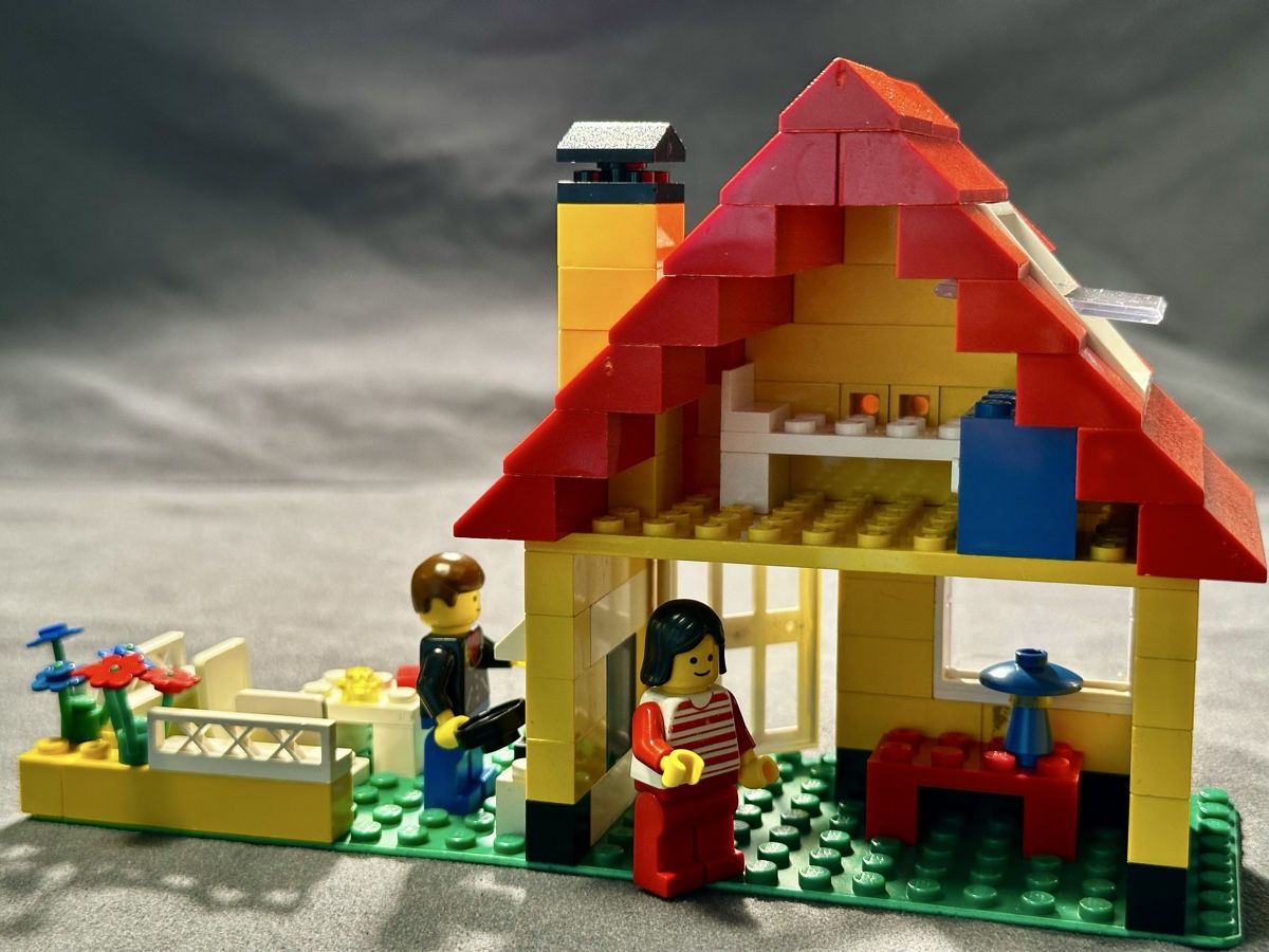 Lego Spielzeuge: Lego 6360 weekend Cottage – Gebraucht aus Bellinzona von Alby_C. 1