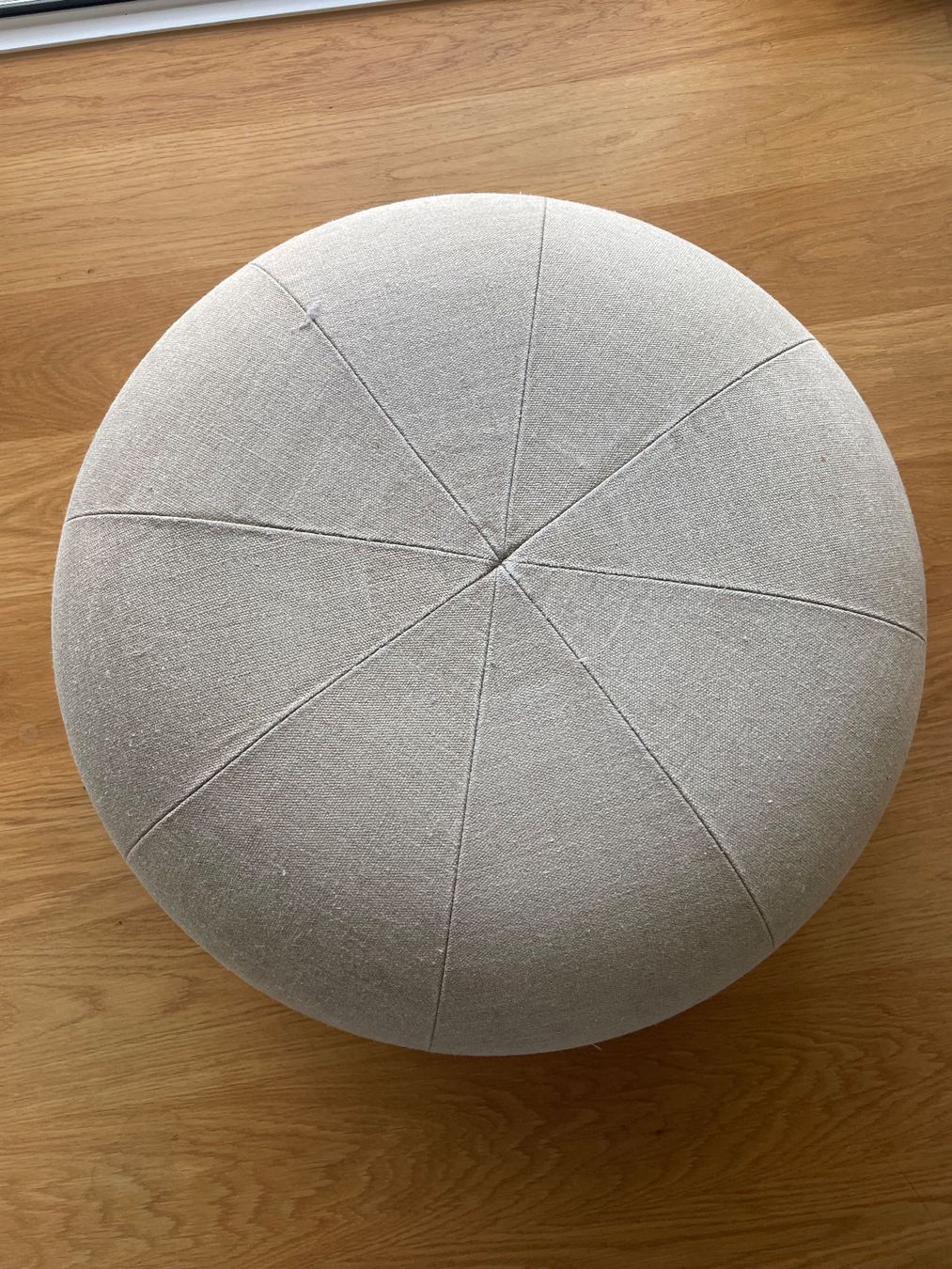 Fritz Hansen Hocker: Fritz Hansen Hocker/ Pouf „Sakura“ – Gebraucht aus Zürich von smireya 3