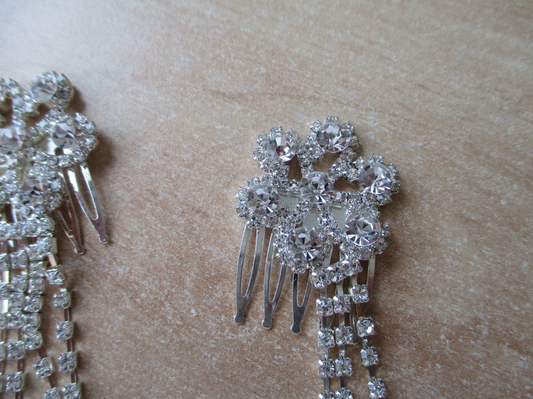 Accessori per capelli: 2 Stk.festlicher Haarschmuck Neu – Nuovo (secondo la descrizione) da Winterthur venduto da katzen07 1