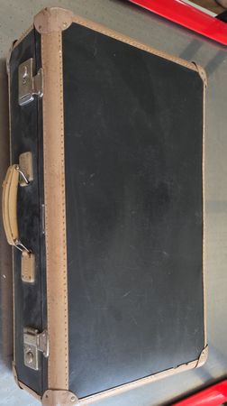 Koffer Vintage schwarz beige gute Verfassung 42cm x 70cm