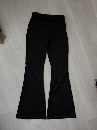 Damen Sport Schlaghose schwarz elastisch in gutem Zustand