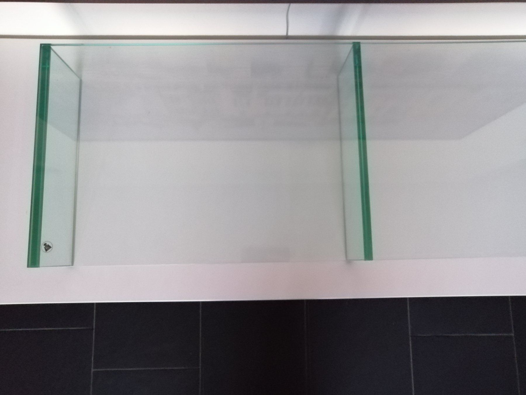 TV Möbel: Fernsehmöbel aus Glas – Gebraucht aus Thal von Chinev 5