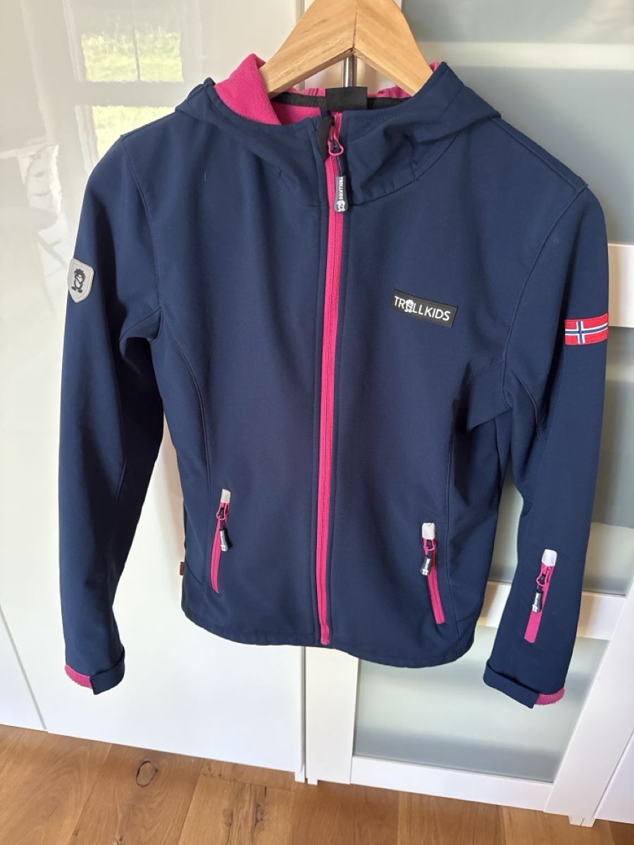 Trollkids Jacken & Mäntel: Softshelljacke Trollkids dunkelblau Grösse 164 – Gebraucht aus Schlatt ZH von yasi79 3