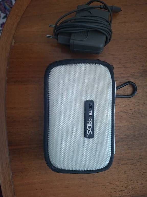 Console: Nintendo DS Lite  -  Noire – Usato da Lausanne venduto da Jymyby 1