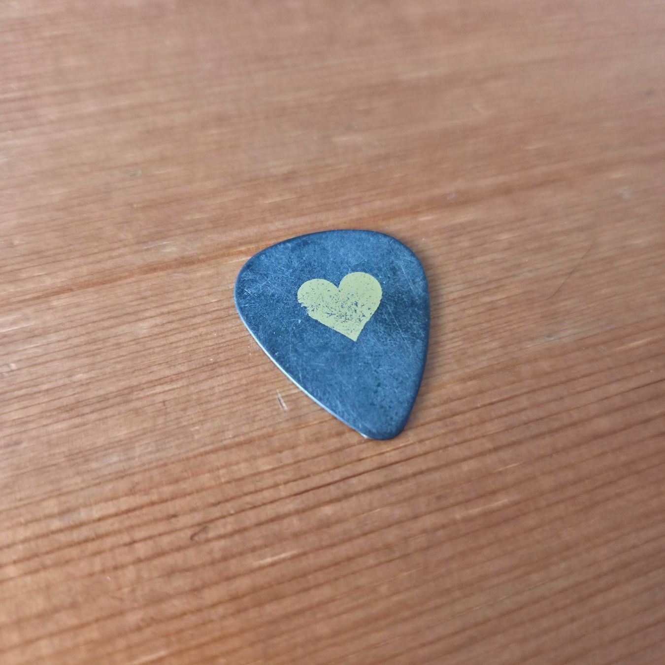 Strumenti musicali: Strung Out Plektrum Pick – Usato da Zürich venduto da Wickeddude 4