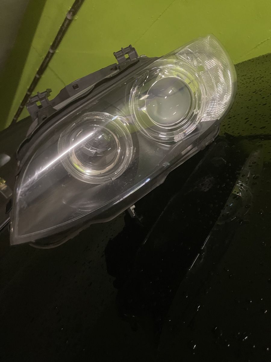 BMW Tutti pezzi di ricambio auto: BMW 3 Series E90 E91 E 93 Xenon Headlight Left OEM – Usato da Dietikon venduto da peles82