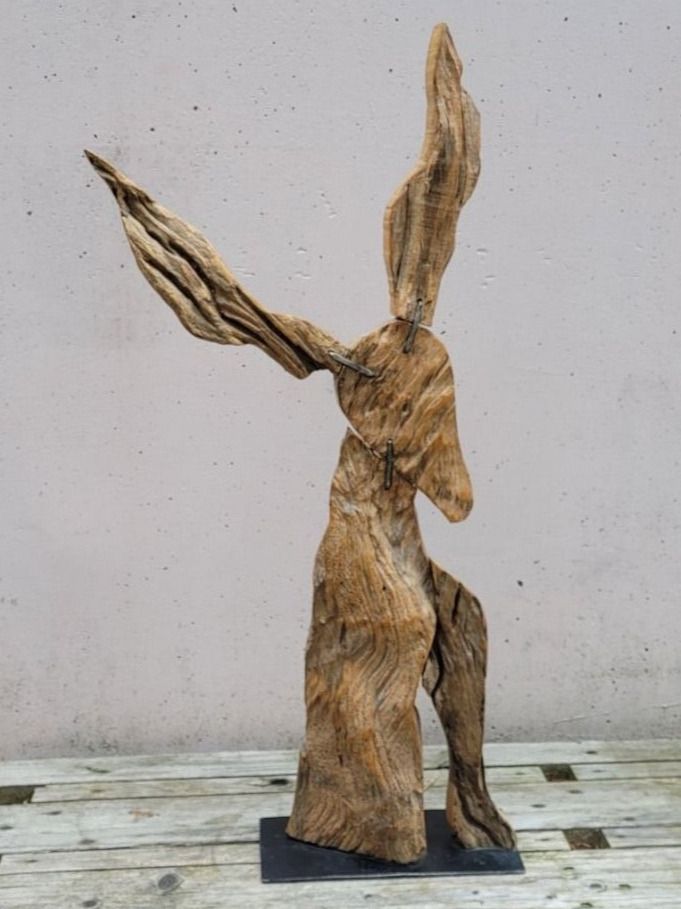 Skulpturen & Statuen: Spezielle Tier SKULPTUR mit Holz – Gebraucht aus Nottwil von echtMOMO
