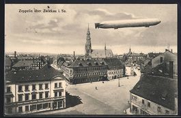 Zwickau i. Sa., Zeppelin über der Stadt