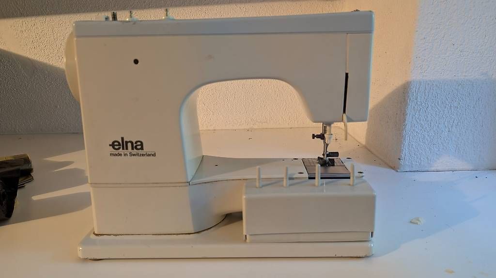 Nähmaschinen: Nähmaschine Elna SU – Gebraucht aus St. Margrethen SG von mar_2kwq 1