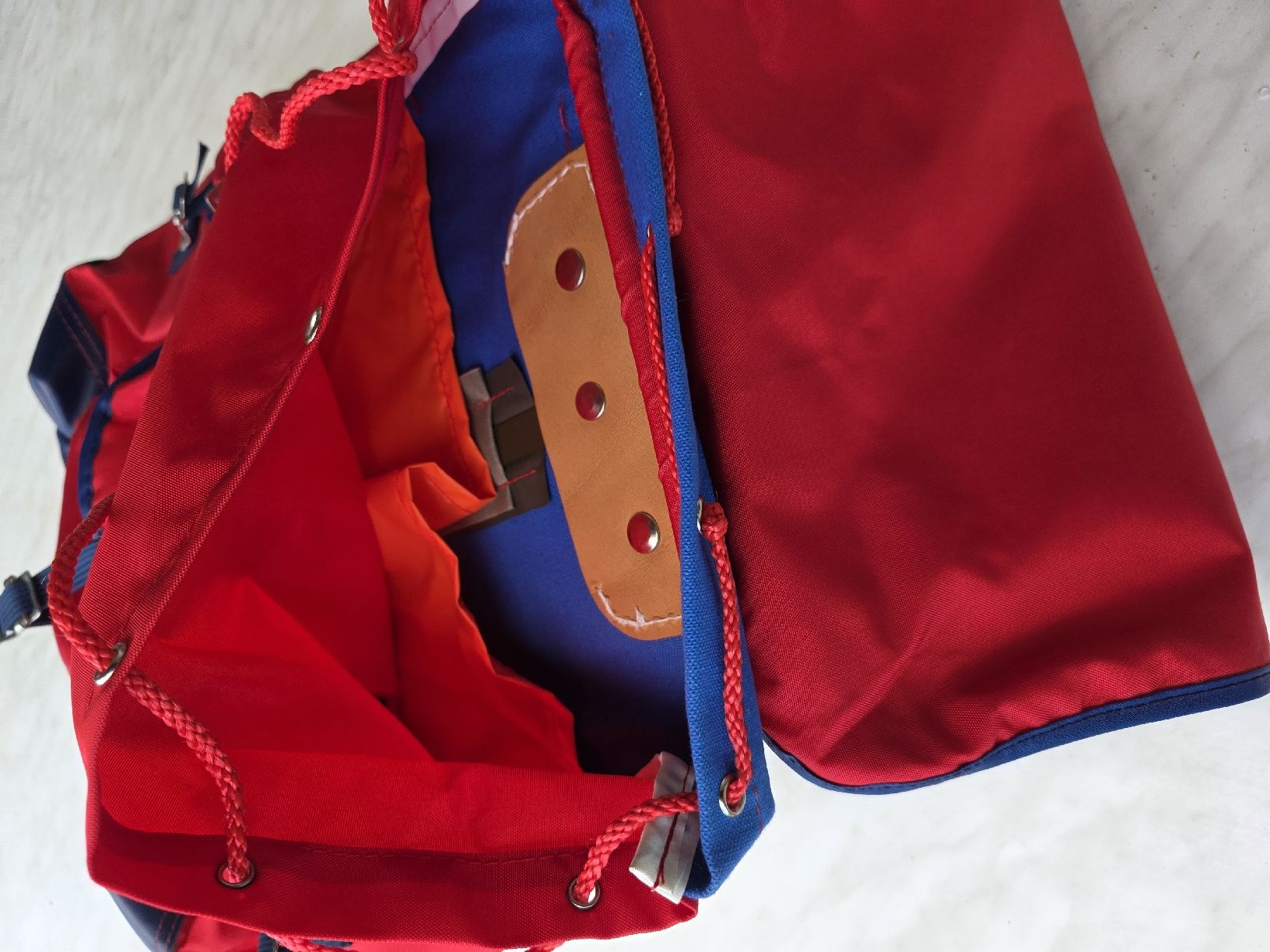 Zaini: Backpack red blue nylon imitation leather details. – Nuovo (secondo la descrizione) da Hinwil venduto da Ehretstock8 2