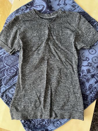 Women's sports T-shirt