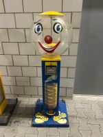 Gummiball Verkaufsautomat mit Münzeinwurf