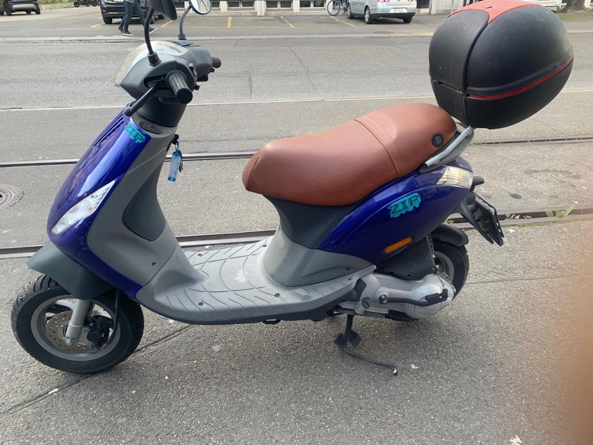 Scooter: Piaggo Zip 125 – Usato da Zürich venduto da loml_gaso
