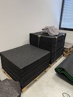 Gummimatten Fitnessboden Platten neu 1mx1m Dicke 15mm Breite