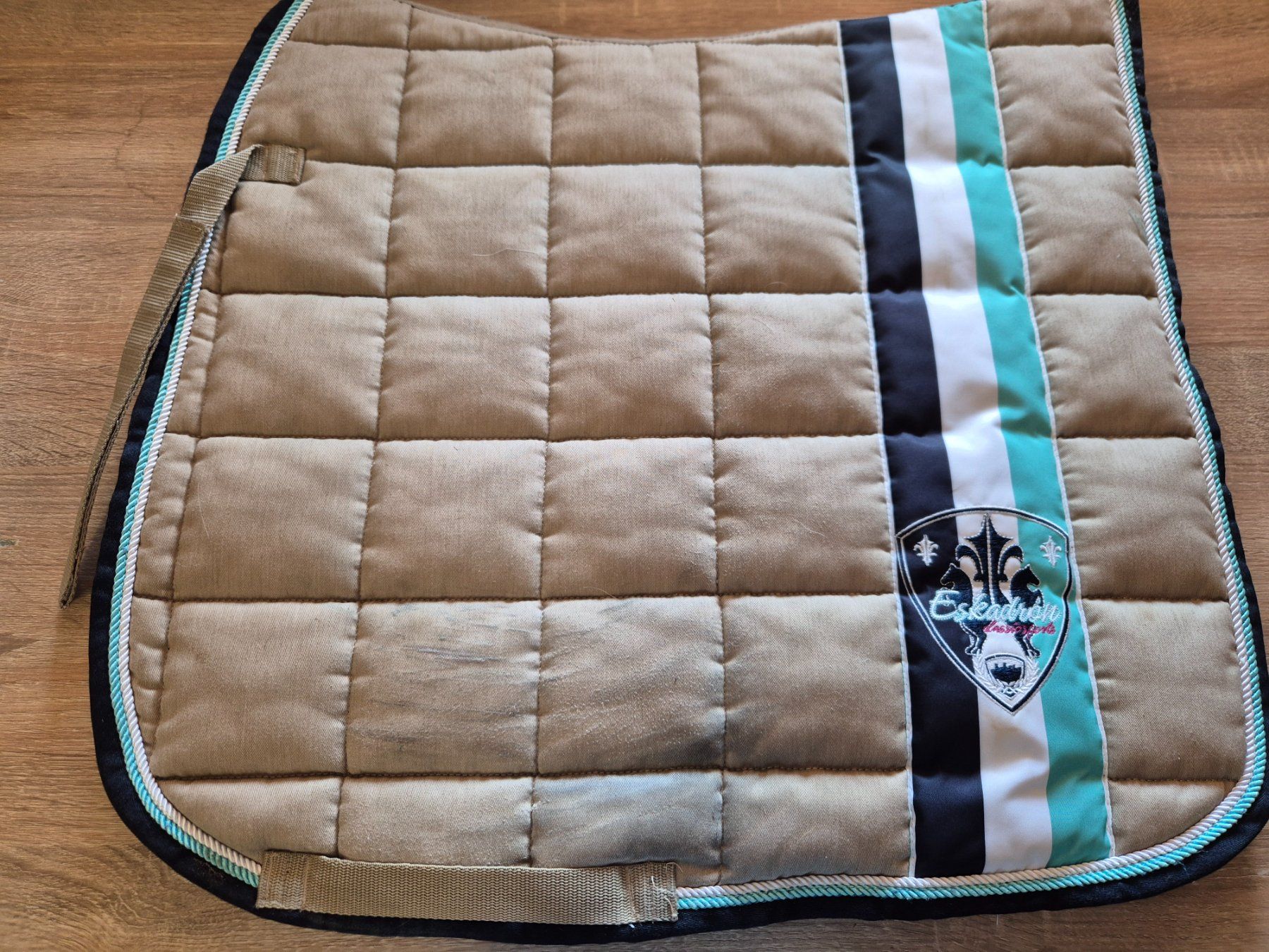 Coperte: Eskadron Big Square Schabracke DR – Usato da Meggen venduto da Orrinka20