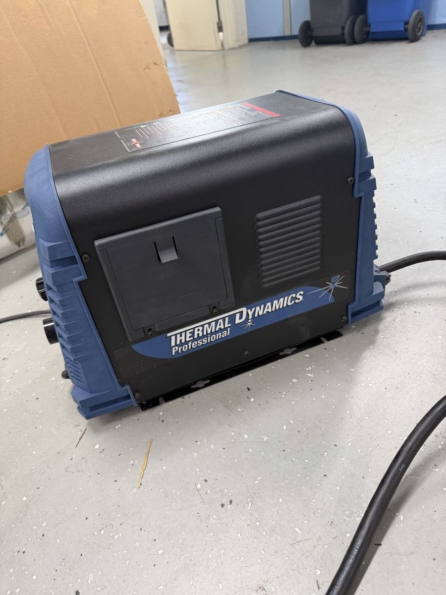 Alle Maschinen: Plasmaschneider Thermal Dynamics Cutmaster A40 CE neu – Neu und originalverpackt aus Altstätten SG von kev_96cn 1