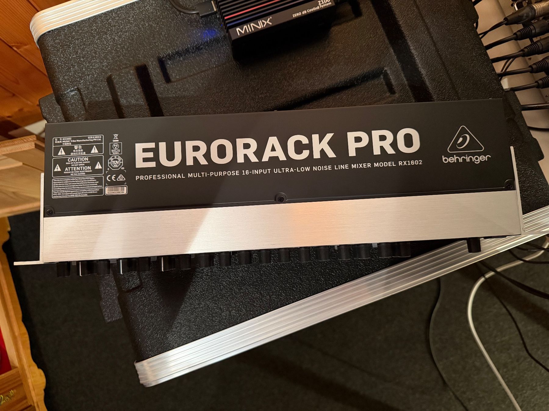 Behringer Mischpulte: Rackmixer Behringer RX1602 V2 – Neu (gemäss Beschreibung) aus Rothrist von Pham88 2