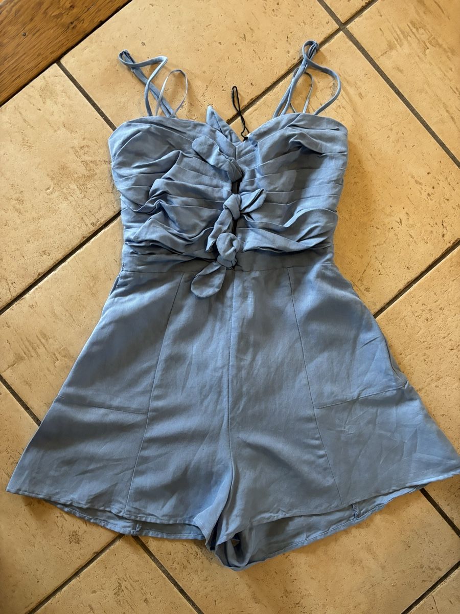 Zara Tute: Combishort Zara – Nuovo (secondo la descrizione) da St-Légier- La Chiésaz venduto da anh_9289