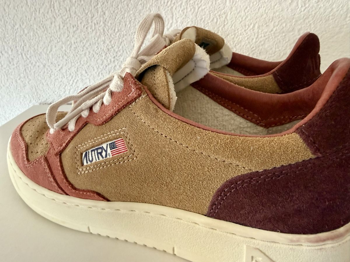 Autry Damenschuhe: Autry Medalist low Wildleder Gr. 39 – Neu (gemäss Beschreibung) aus Rüti ZH von nadi_977 3