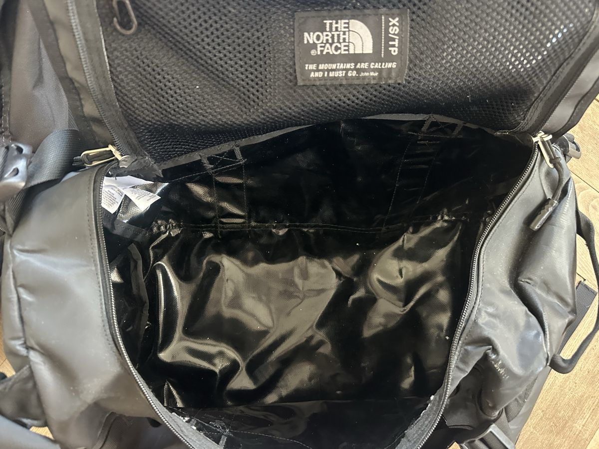 Rucksäcke: North Face Duffel Bag XS – Gebraucht aus Zürich von leo_pyh7 4