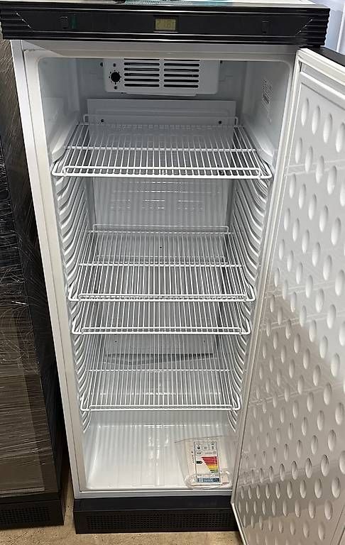 Frigoriferi: Kühlschrank - Gewerbe TEFCOLD SD1280, – Nuovo (secondo la descrizione) da Hunzenschwil venduto da sup_9gyh 1