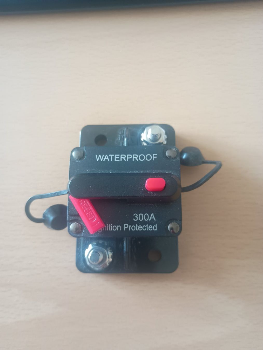 Componenti elettronici: Sicherungshalter 300A neu – Nuovo (secondo la descrizione) da Bioggio venduto da natan81