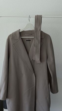 Wollmantel mit Gürtel -EU L - NEU!