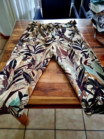 3/4 Sommerhose 42 NEU
