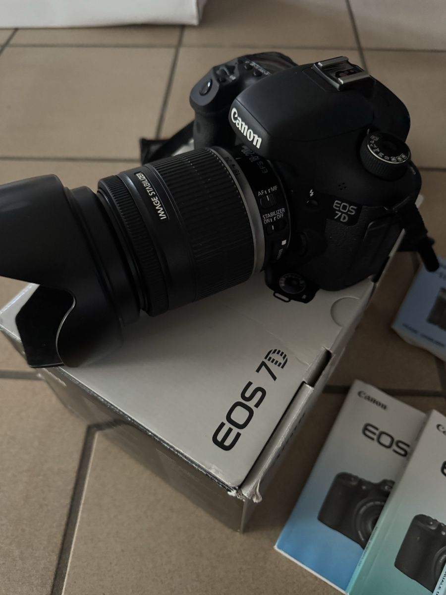 Canon Kamera: Canon EOS 7D Profi Set mit Objektiven und Blitz – Gebraucht aus Lufingen von steinijr 1