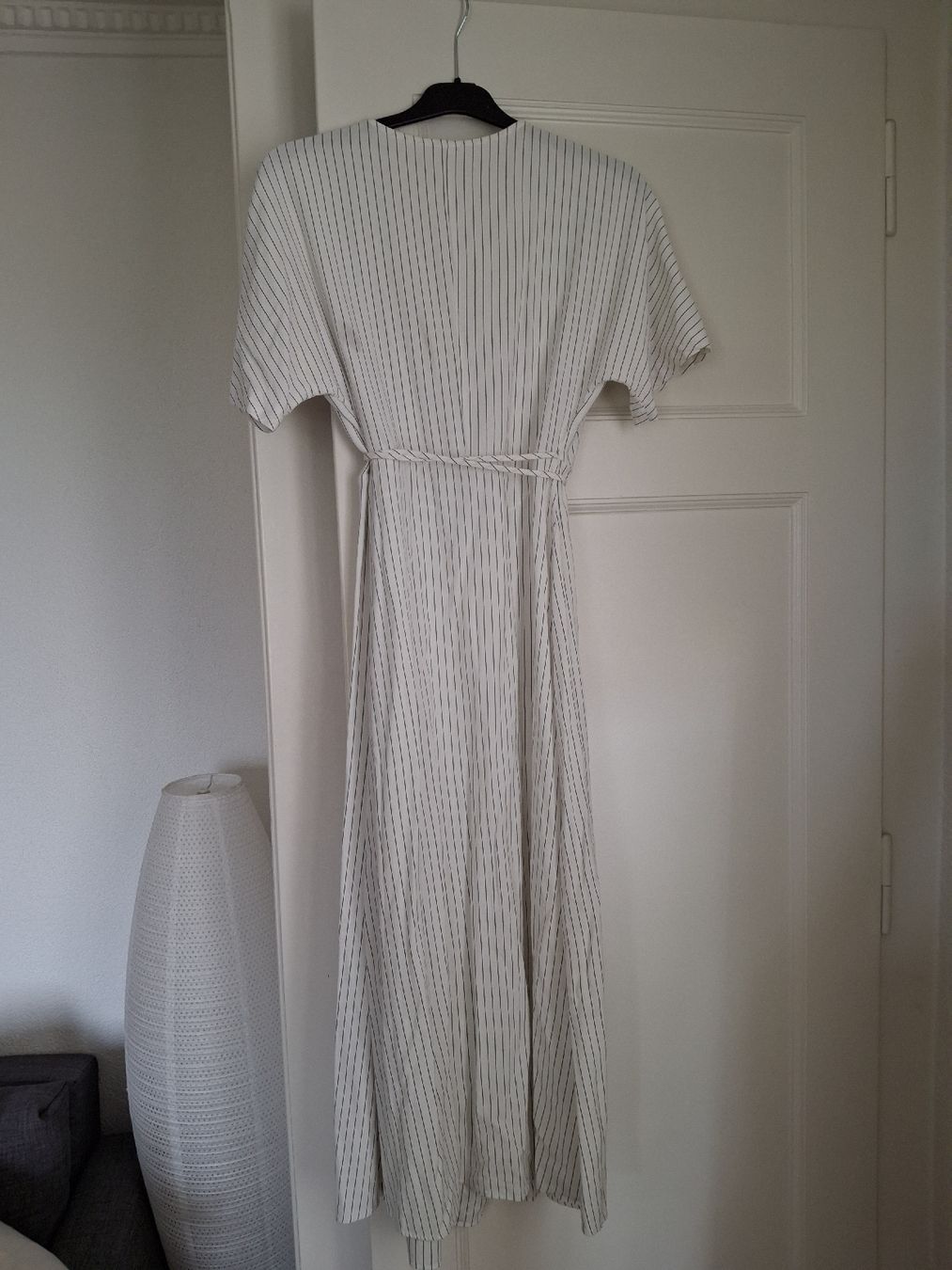 Mango Kleider: Robe cache-coeur Mango M – Gebraucht aus Lausanne von Cognitia 2