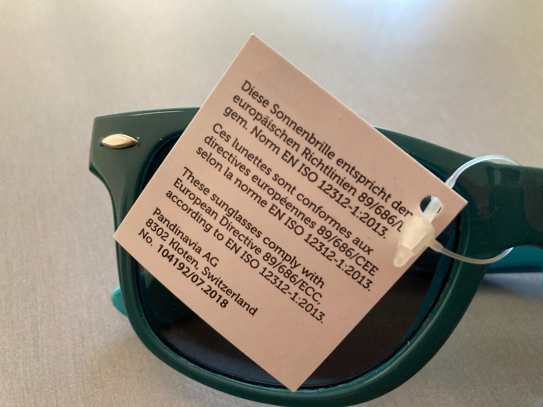 Occhiali & Lenti: Sonnebrille AXA dunkelgrün mit Etui – Nuovo e nell'imballaggio originale da Obfelden venduto da miau68 2