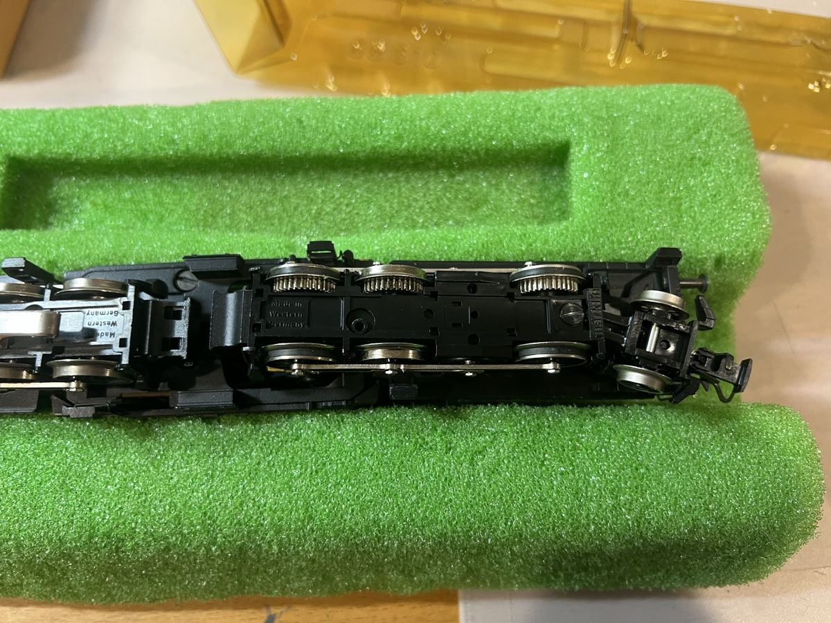 Märklin Modelleisenbahnen: Märklin HO Krokodil – Gebraucht aus Dübendorf von Troggy 5