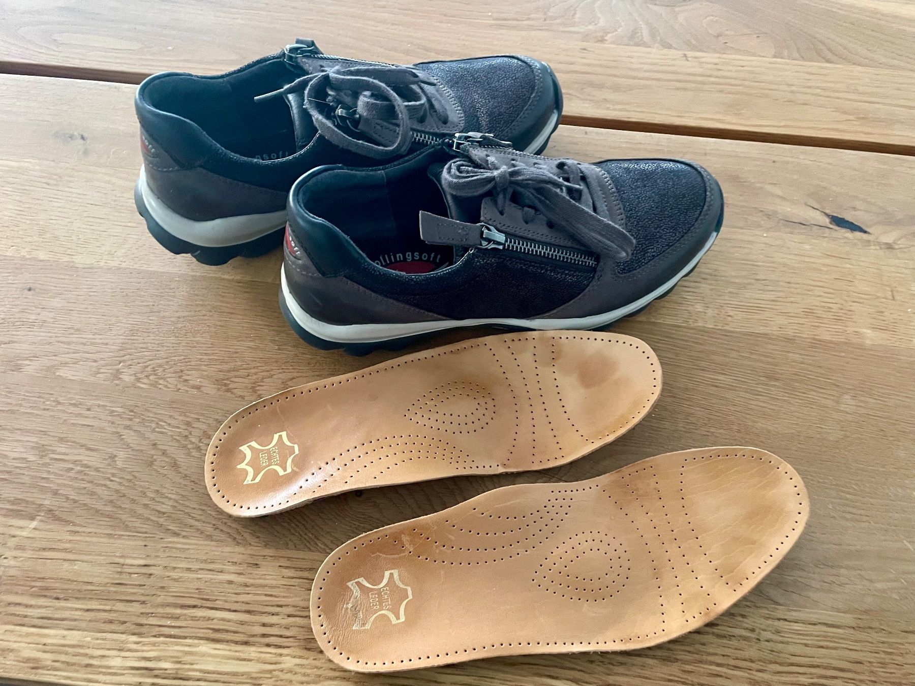 Scarpe da donna: Rollingsoft Schuhe Grösse 37 – Usato da Fehraltorf venduto da Marlene4 5