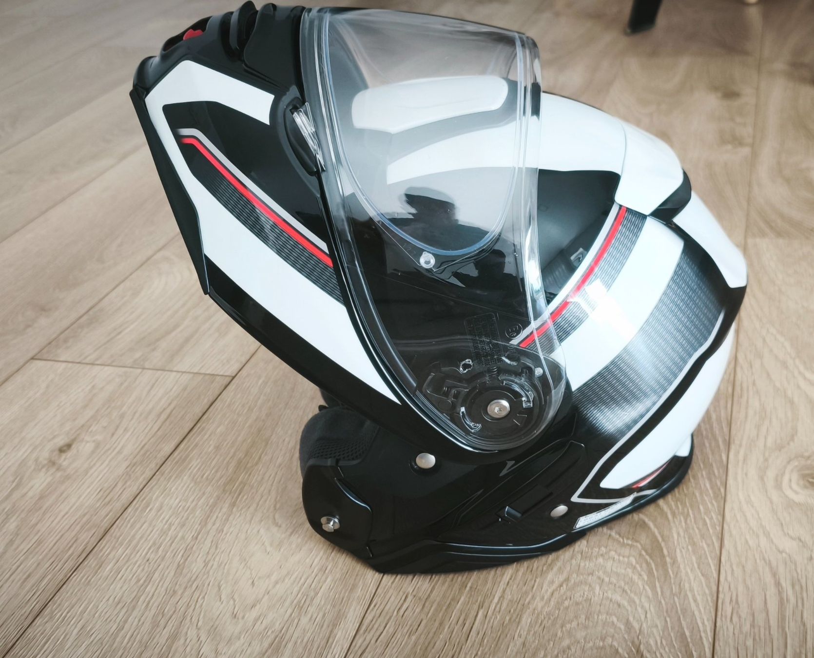 Shoei Caschi & visiere: Shoei Neotec 2 – Usato da Zürich venduto da Ricardo130662
