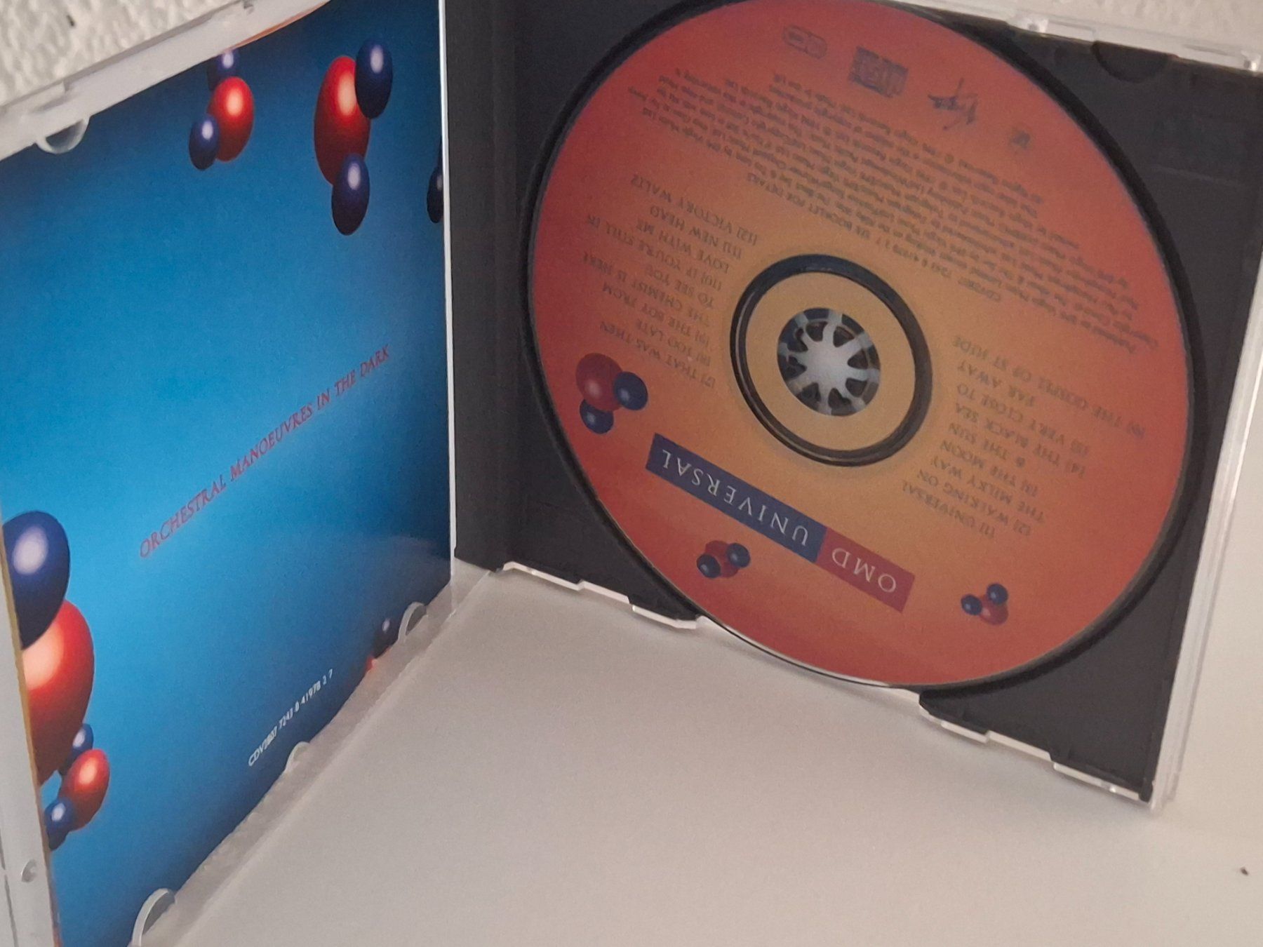 CD: CD OMD - Universal – Usato da Aarberg venduto da Jackup1 2